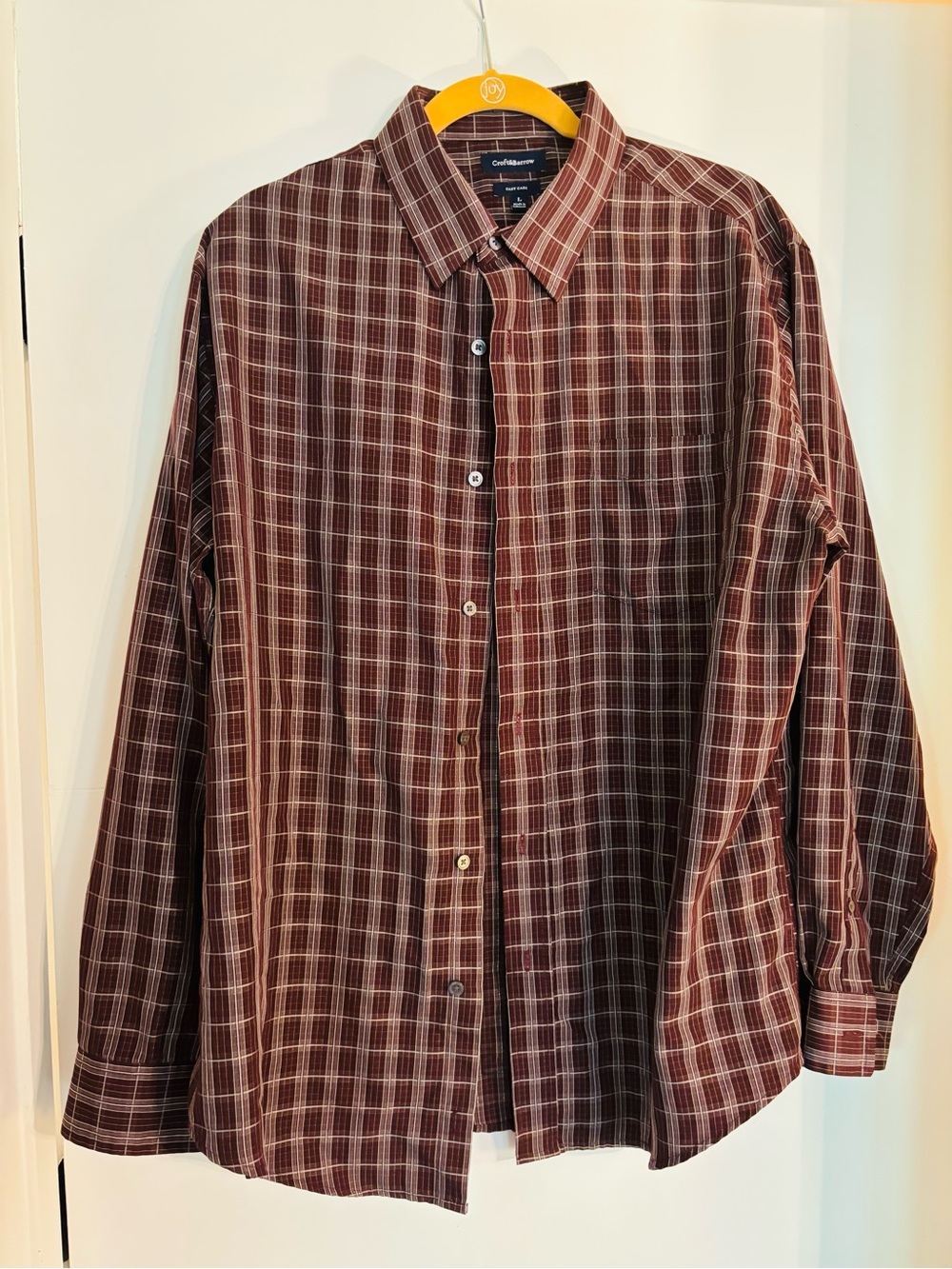 Classic Men's Burgundy Plaid Button-Up Shirt